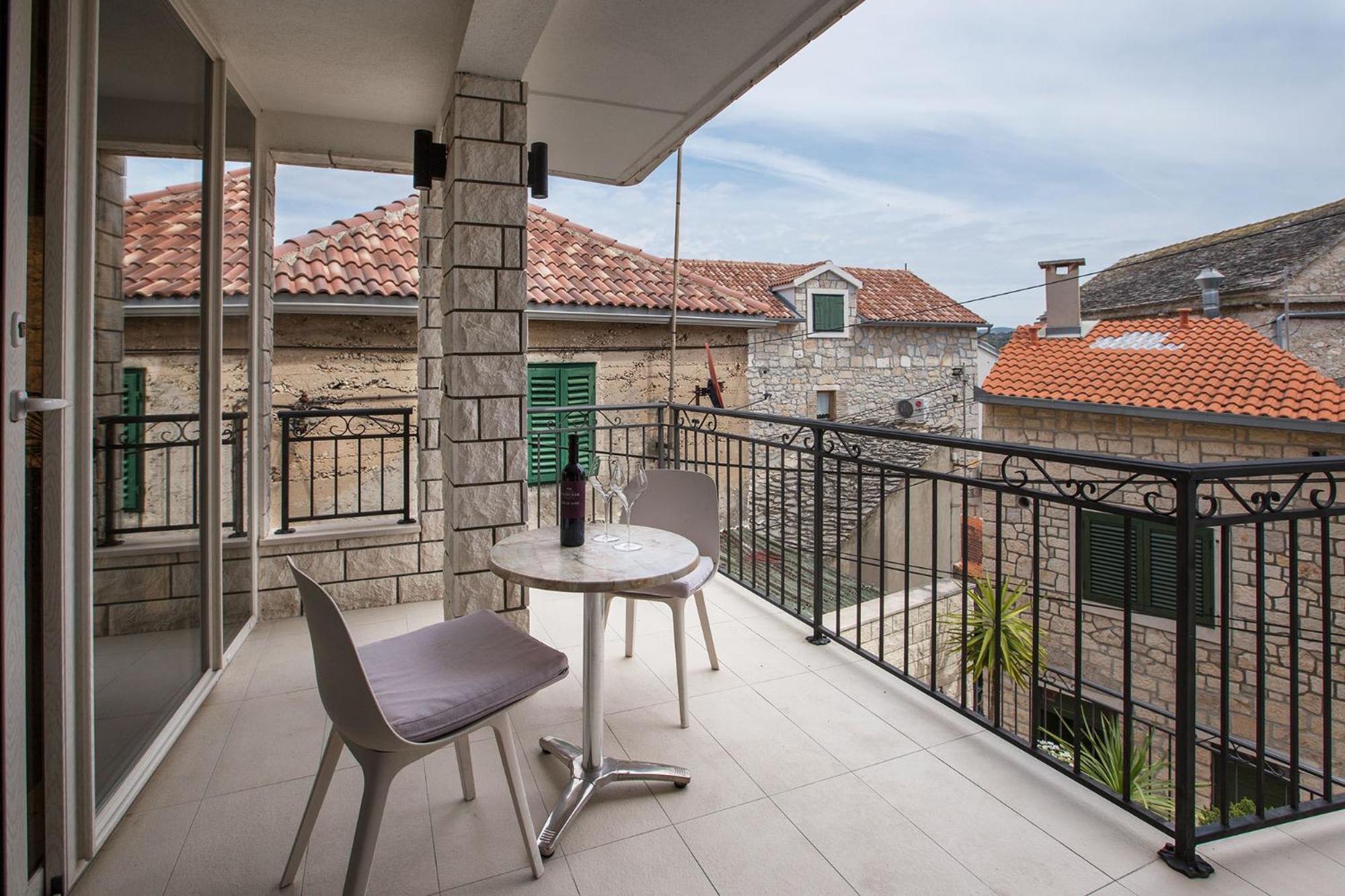 Hotel Pansion Kamenar 2 Primošten Esterno foto